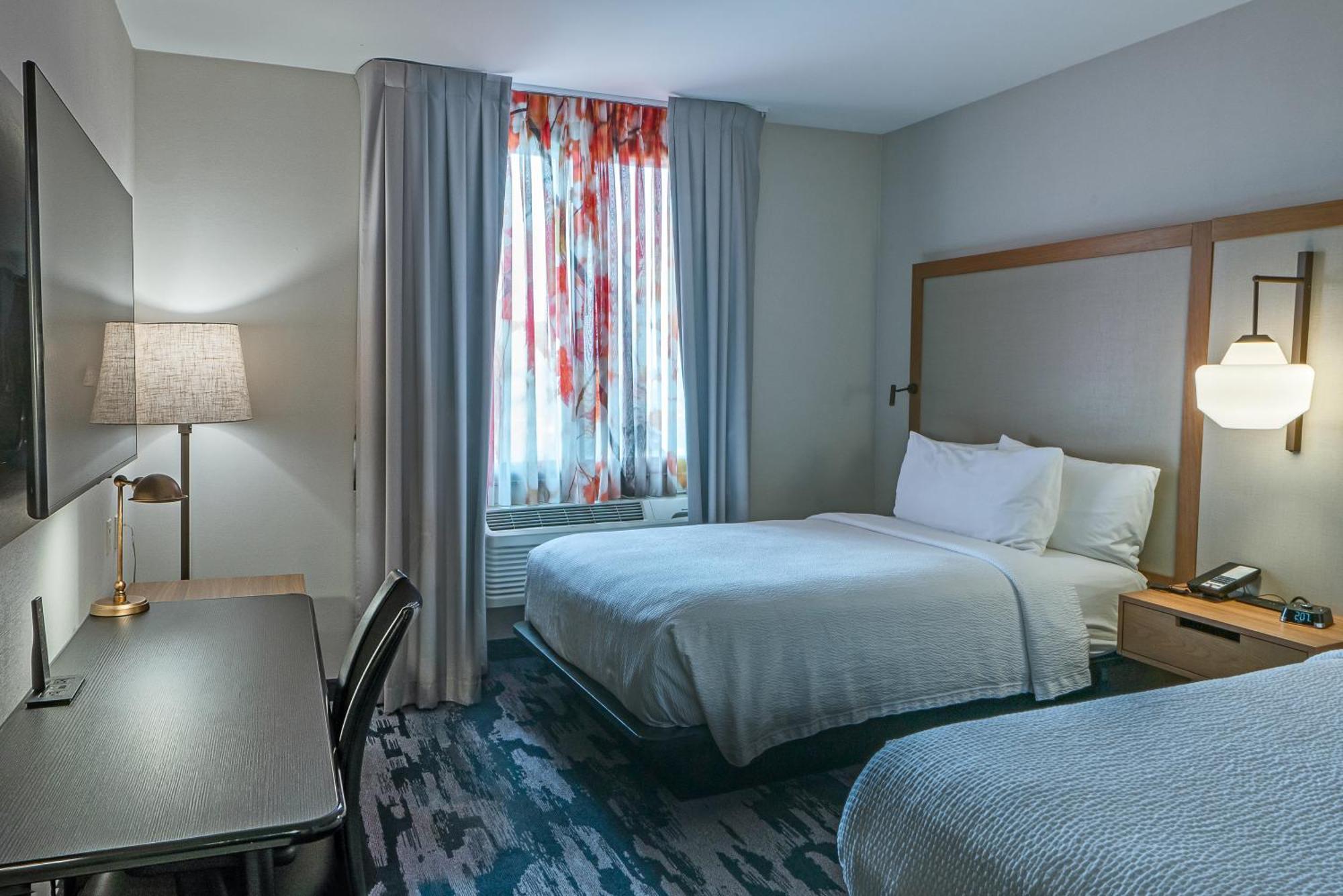 Fairfield Inn By Marriott New York Laguardia Airport/Astoria Exterior foto