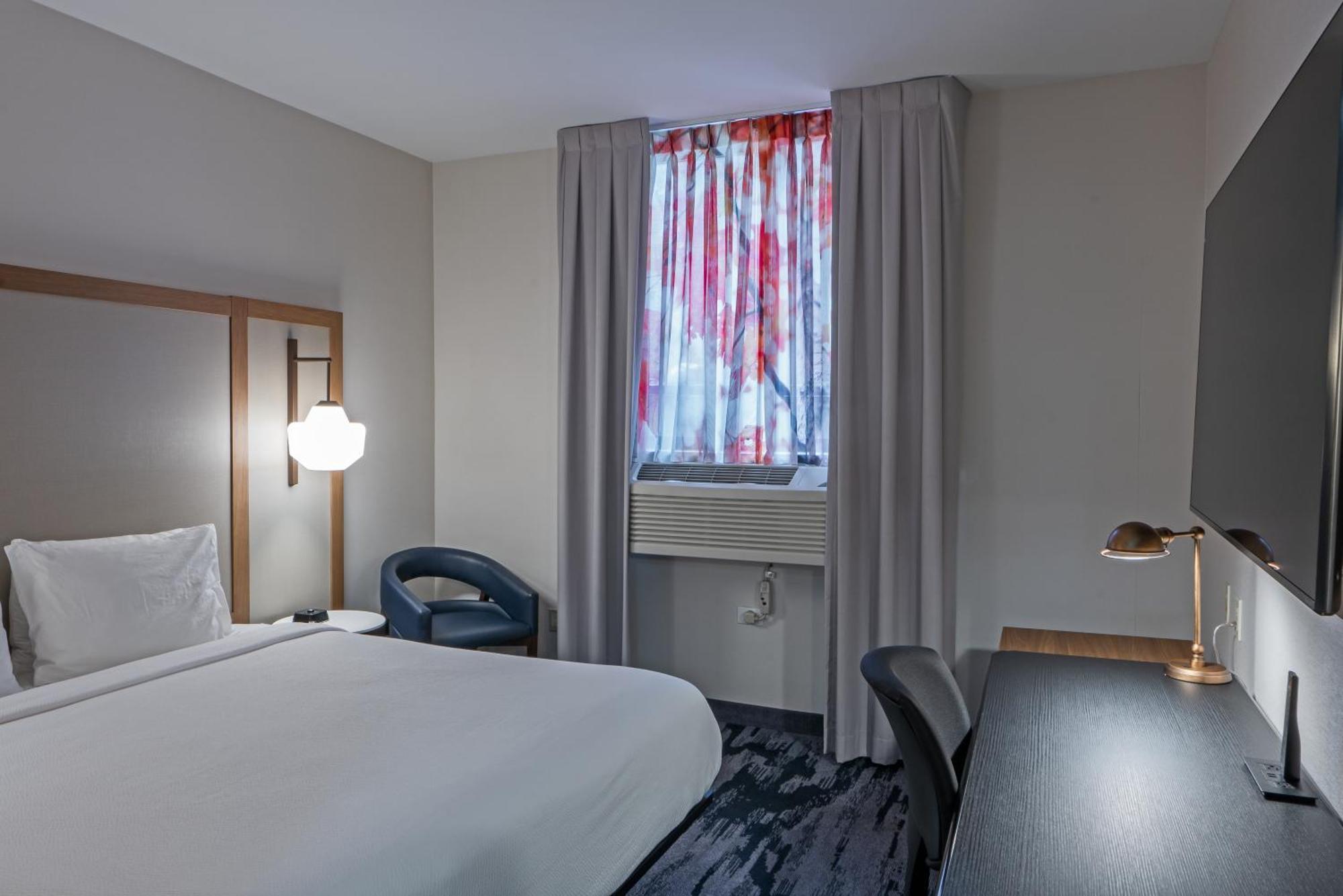Fairfield Inn By Marriott New York Laguardia Airport/Astoria Exterior foto