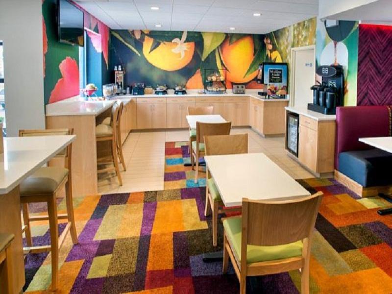 Fairfield Inn By Marriott New York Laguardia Airport/Astoria Exterior foto
